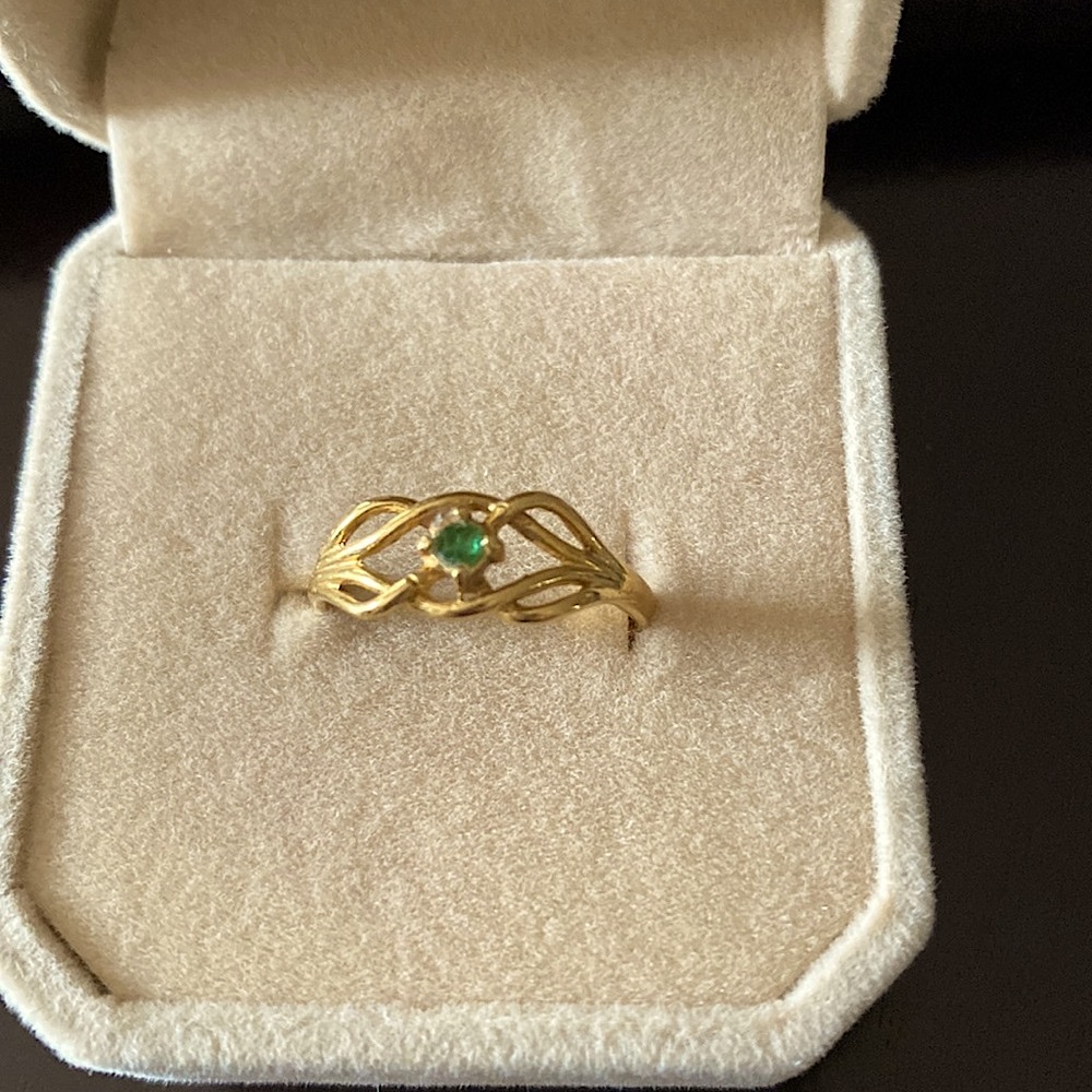 18 Kt Italian Gold Ring 18 Kt Italian Gold Ring